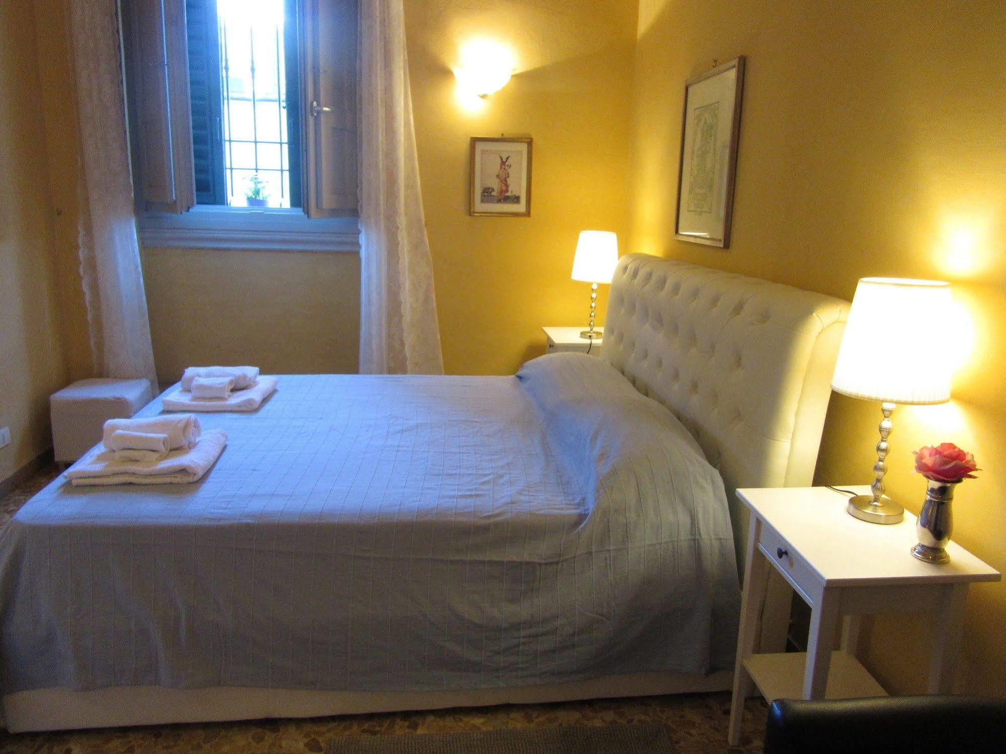 Giardino Della Melagrana Bed & Breakfast ฟลอเรนซ์ ภายนอก รูปภาพ