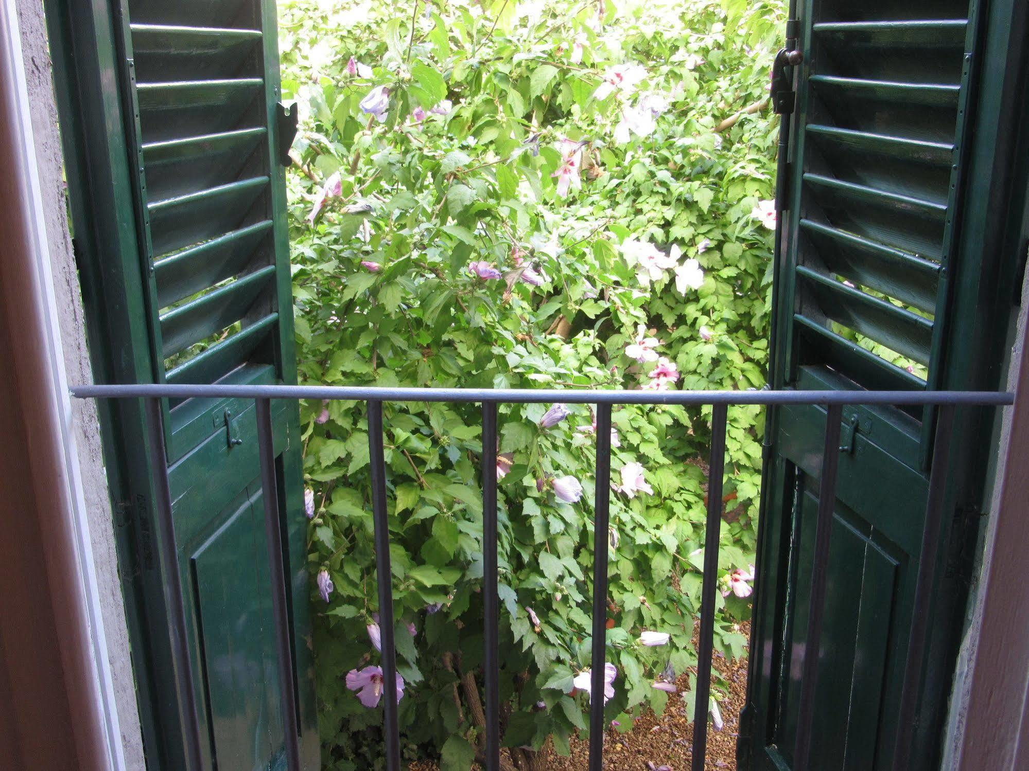 Giardino Della Melagrana Bed & Breakfast ฟลอเรนซ์ ภายนอก รูปภาพ